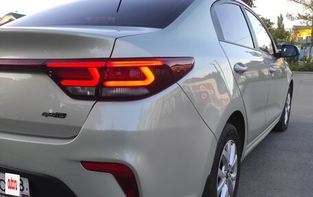 KIA Rio IV, 2018 год, 1 295 000 рублей, 8 фотография