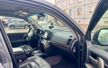 Toyota Land Cruiser 200, 2008 год, 2 350 000 рублей, 5 фотография