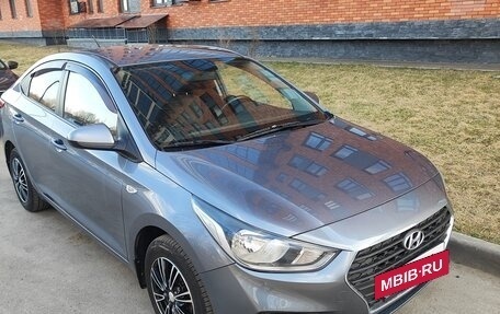 Hyundai Solaris II рестайлинг, 2017 год, 1 090 000 рублей, 4 фотография