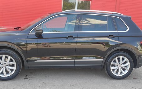 Volkswagen Tiguan II, 2019 год, 3 100 000 рублей, 6 фотография