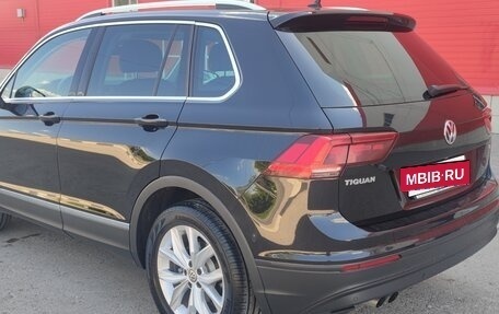 Volkswagen Tiguan II, 2019 год, 3 100 000 рублей, 17 фотография