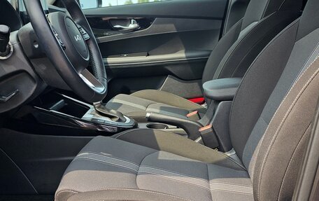 KIA Cerato IV, 2023 год, 2 200 000 рублей, 10 фотография