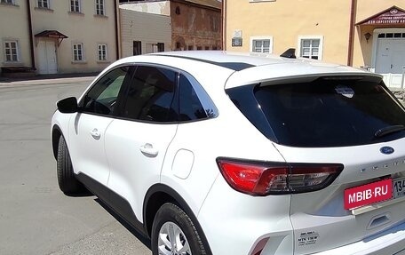 Ford Escape, 2020 год, 2 300 000 рублей, 7 фотография