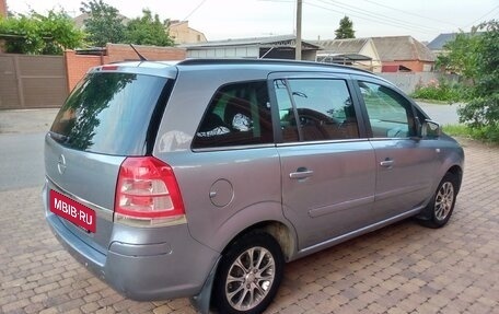 Opel Zafira B, 2011 год, 625 000 рублей, 12 фотография