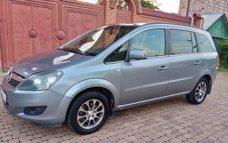 Opel Zafira B, 2011 год, 625 000 рублей, 20 фотография