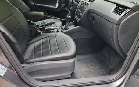 Skoda Octavia, 2018 год, 1 450 000 рублей, 8 фотография