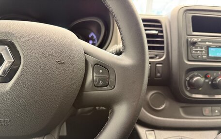 Renault Trafic, 2019 год, 2 400 000 рублей, 20 фотография