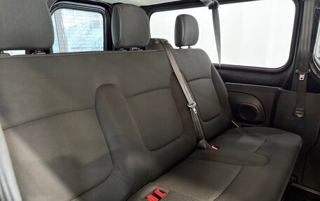 Renault Trafic, 2019 год, 2 400 000 рублей, 14 фотография