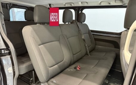 Renault Trafic, 2019 год, 2 400 000 рублей, 13 фотография