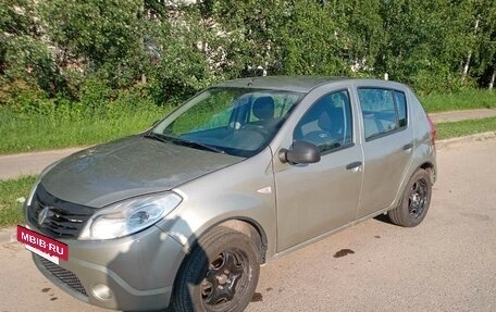 Renault Sandero I, 2012 год, 315 000 рублей, 2 фотография