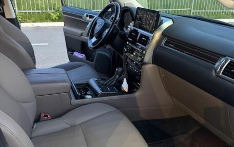 Lexus GX II, 2022 год, 5 500 000 рублей, 13 фотография