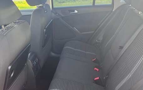 Volkswagen Tiguan I, 2011 год, 940 000 рублей, 5 фотография
