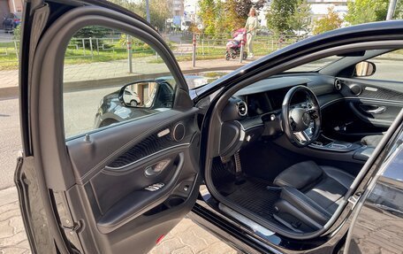 Mercedes-Benz E-Класс, 2020 год, 2 550 000 рублей, 8 фотография