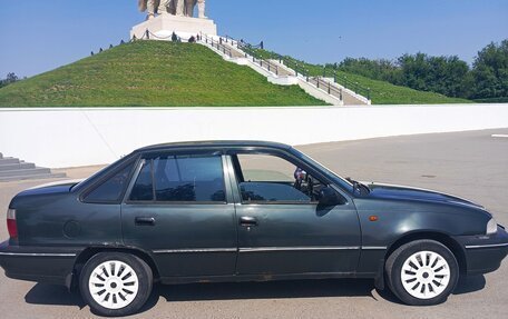 Daewoo Nexia I рестайлинг, 2003 год, 195 000 рублей, 2 фотография
