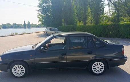 Daewoo Nexia I рестайлинг, 2003 год, 195 000 рублей, 3 фотография