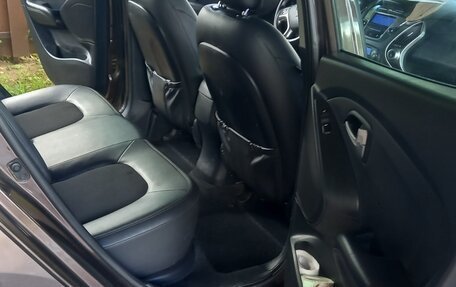 Hyundai ix35 I рестайлинг, 2012 год, 1 150 000 рублей, 12 фотография