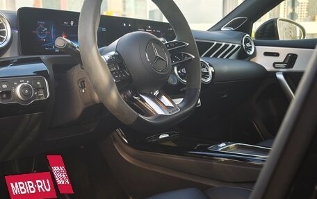 Mercedes-Benz A-Класс AMG, 2023 год, 8 200 000 рублей, 10 фотография