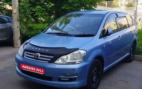 Toyota Ipsum II, 2005 год, 1 000 000 рублей, 3 фотография
