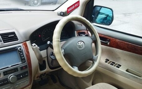 Toyota Ipsum II, 2005 год, 1 000 000 рублей, 10 фотография