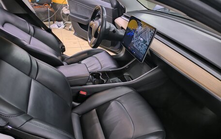 Tesla Model 3 I, 2018 год, 2 300 000 рублей, 39 фотография