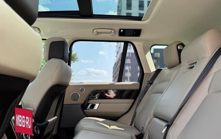 Land Rover Range Rover IV рестайлинг, 2021 год, 5 200 000 рублей, 9 фотография