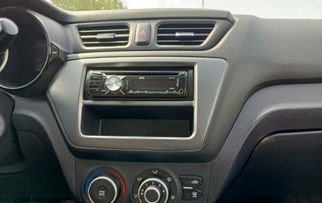 KIA Rio III рестайлинг, 2014 год, 999 000 рублей, 18 фотография