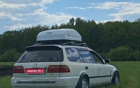 Honda Orthia I рестайлинг, 1997 год, 280 000 рублей, 1 фотография