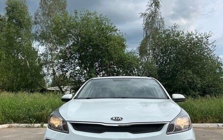 KIA Rio IV, 2017 год, 1 460 000 рублей, 1 фотография