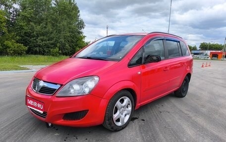 Opel Zafira B, 2008 год, 359 000 рублей, 1 фотография