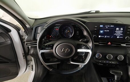 Hyundai Elantra, 2021 год, 1 789 000 рублей, 11 фотография