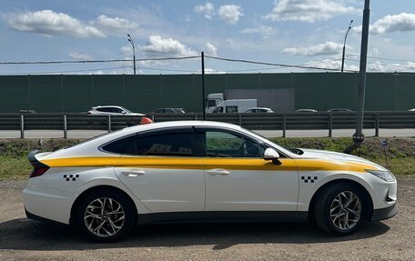 Hyundai Sonata VIII, 2021 год, 1 530 000 рублей, 2 фотография