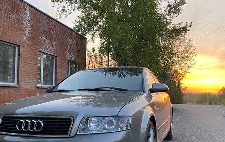 Audi A4, 2002 год, 525 000 рублей, 4 фотография