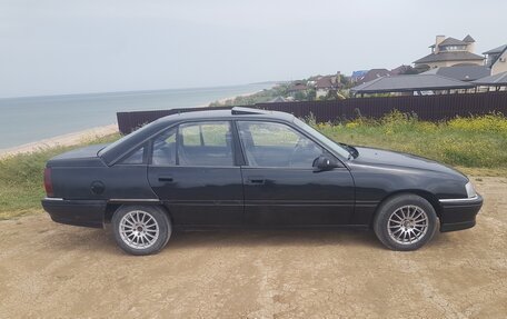 Opel Omega A, 1993 год, 115 000 рублей, 3 фотография