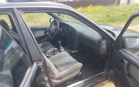 Opel Omega A, 1993 год, 115 000 рублей, 6 фотография