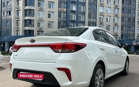 KIA Rio IV, 2017 год, 1 460 000 рублей, 4 фотография