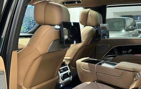 Land Rover Range Rover IV рестайлинг, 2024 год, 25 850 000 рублей, 10 фотография