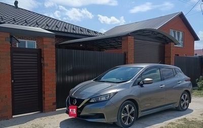 Nissan Leaf II, 2018 год, 1 990 000 рублей, 1 фотография