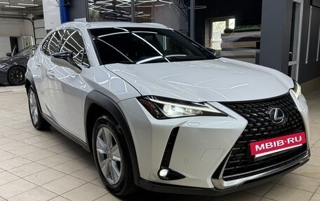 Lexus UX I, 2019 год, 2 900 000 рублей, 5 фотография