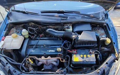 Ford Focus IV, 2000 год, 210 000 рублей, 3 фотография