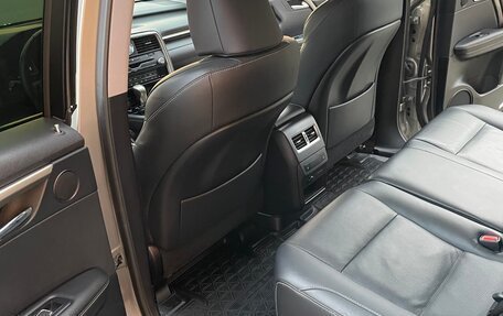 Lexus RX IV рестайлинг, 2018 год, 4 800 000 рублей, 8 фотография