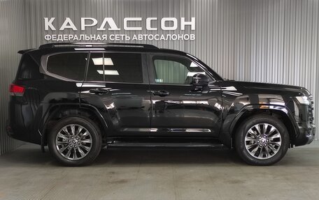 Toyota Land Cruiser, 2021 год, 9 600 000 рублей, 6 фотография