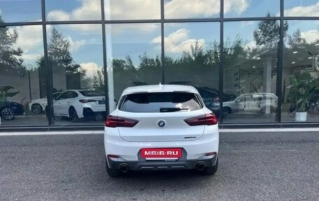 BMW X2, 2021 год, 1 900 000 рублей, 3 фотография
