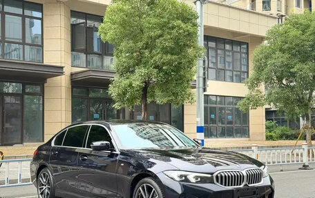 BMW 3 серия, 2023 год, 3 650 000 рублей, 3 фотография