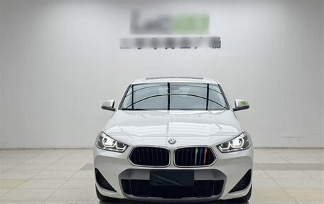 BMW X2, 2021 год, 1 860 000 рублей, 2 фотография