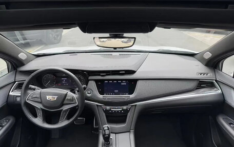 Cadillac XT5 I рестайлинг, 2024 год, 4 115 000 рублей, 3 фотография