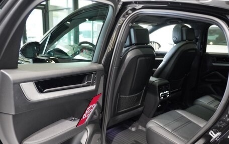 Porsche Cayenne III, 2023 год, 13 500 000 рублей, 11 фотография