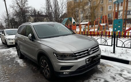 Volkswagen Tiguan II, 2020 год, 3 200 000 рублей, 5 фотография