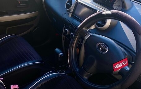 Toyota Ist II, 2004 год, 555 000 рублей, 15 фотография