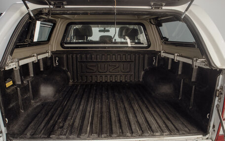 Isuzu D-Max II, 2019 год, 3 199 000 рублей, 20 фотография