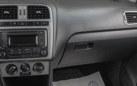 Volkswagen Polo VI (EU Market), 2013 год, 899 000 рублей, 15 фотография